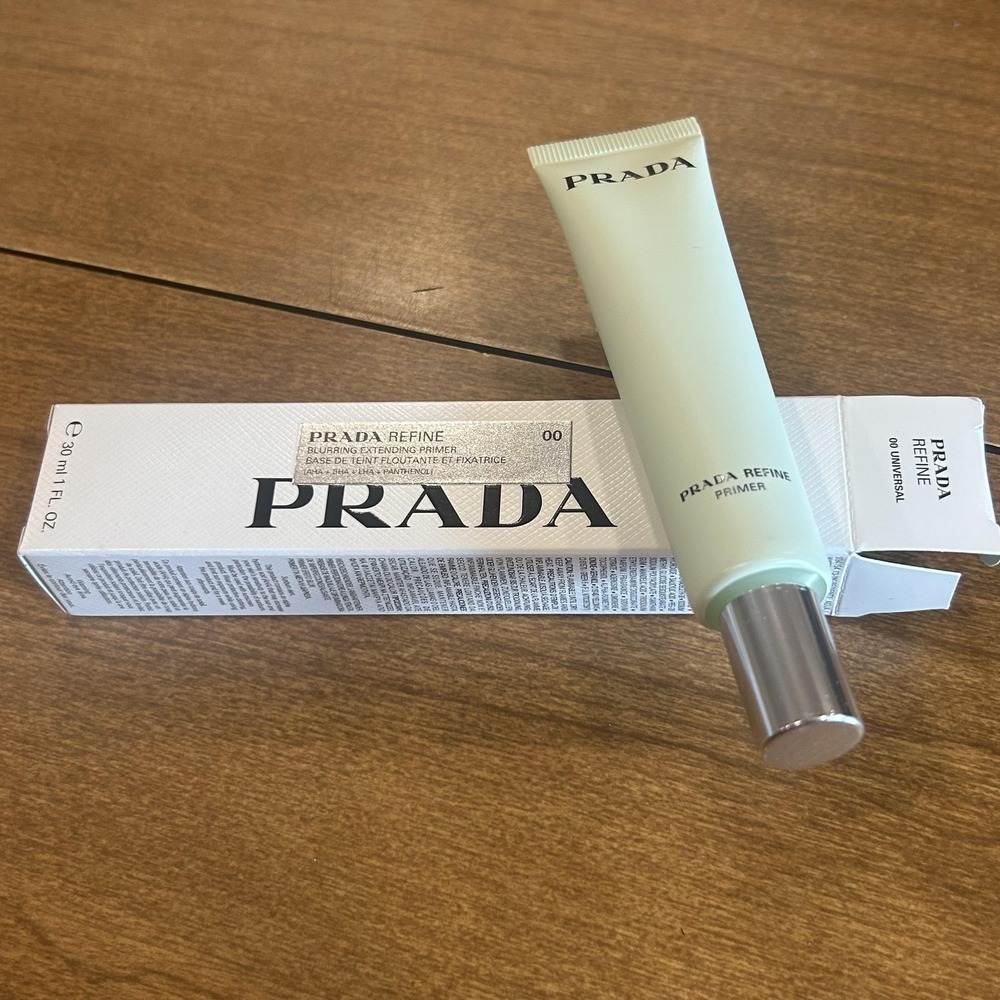 Prada‎ Refine Blurring Extending Primer 00 Universal 1oz 30ml Makeup Base Face